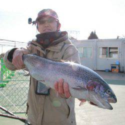 としまえんフィッシングエリア 釣果