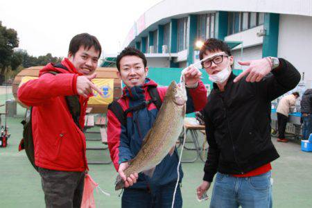 としまえんフィッシングエリア 釣果