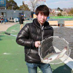 としまえんフィッシングエリア 釣果