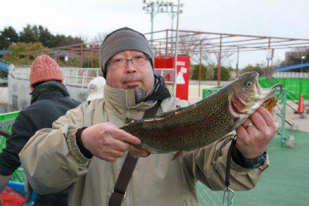 としまえんフィッシングエリア 釣果