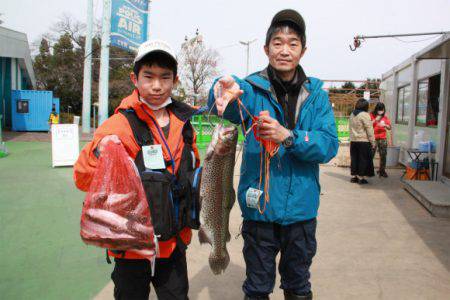としまえんフィッシングエリア 釣果