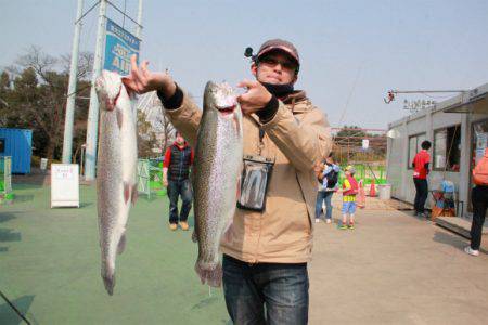 としまえんフィッシングエリア 釣果