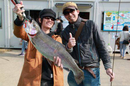 としまえんフィッシングエリア 釣果