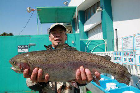 としまえんフィッシングエリア 釣果