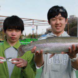 としまえんフィッシングエリア 釣果