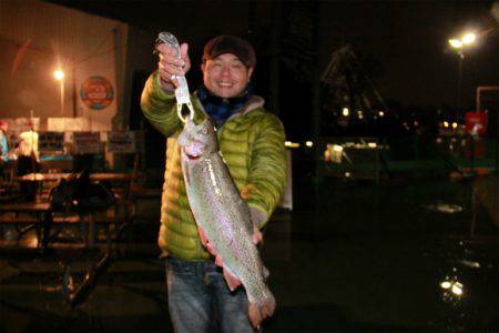 としまえんフィッシングエリア 釣果