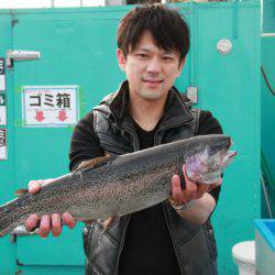 としまえんフィッシングエリア 釣果