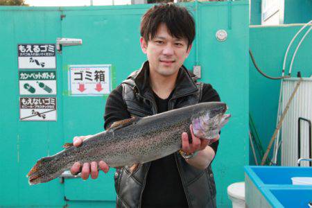 としまえんフィッシングエリア 釣果