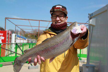 としまえんフィッシングエリア 釣果