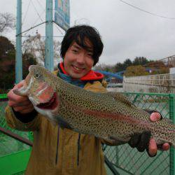 としまえんフィッシングエリア 釣果