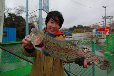 としまえんフィッシングエリア 釣果