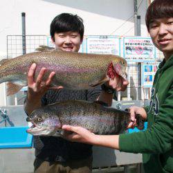 としまえんフィッシングエリア 釣果