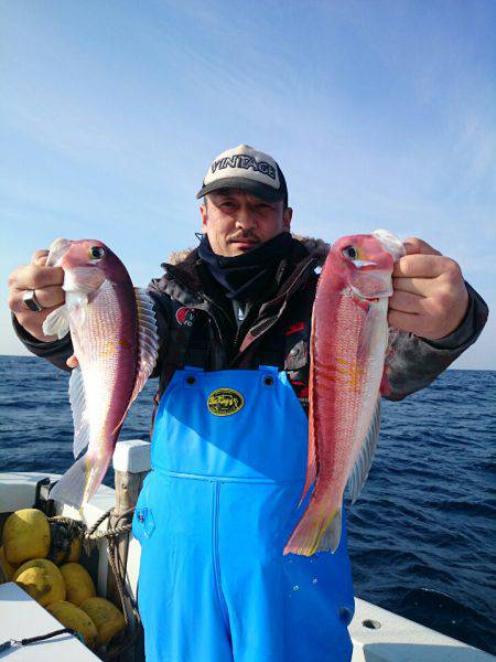 エンペラー 釣果