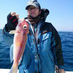 エンペラー 釣果