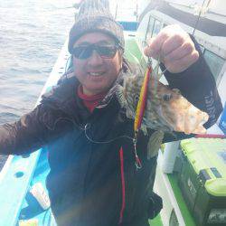 丸万釣船 釣果