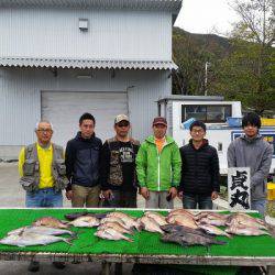 貞丸 釣果