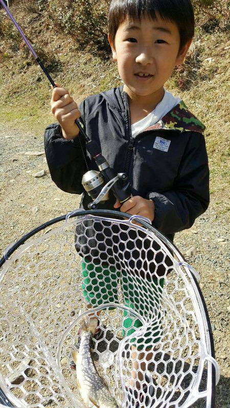 朽木渓流魚センタールアーフィールド