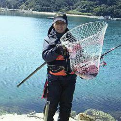 ゆかいな仲間と小豆島釣行