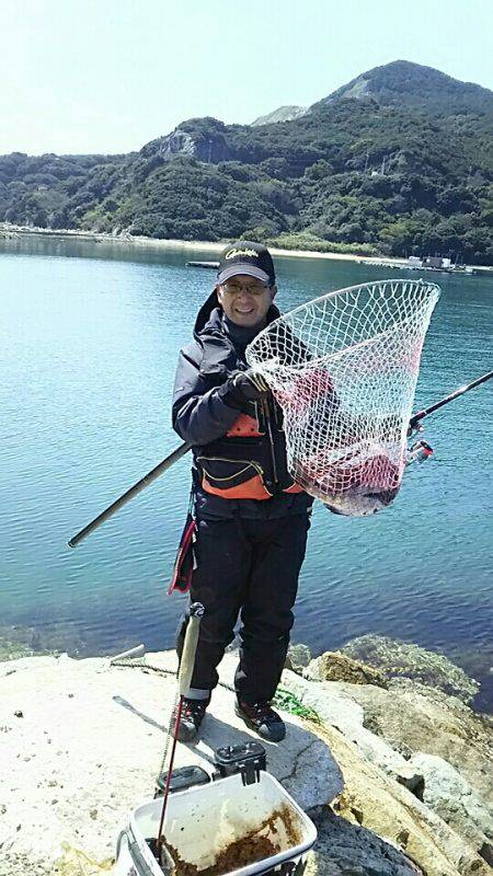 ゆかいな仲間と小豆島釣行