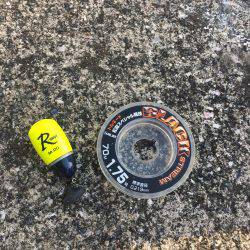 神戸港の沖堤にて