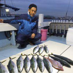 Hit Rush(ヒット ラッシュ) 釣果