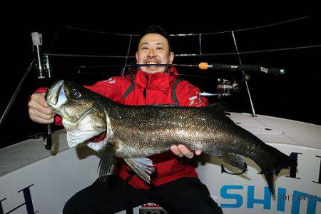 フルコンタクト 釣果