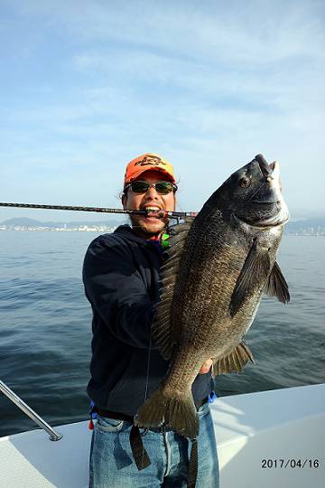 フルコンタクト 釣果