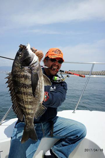 フルコンタクト 釣果