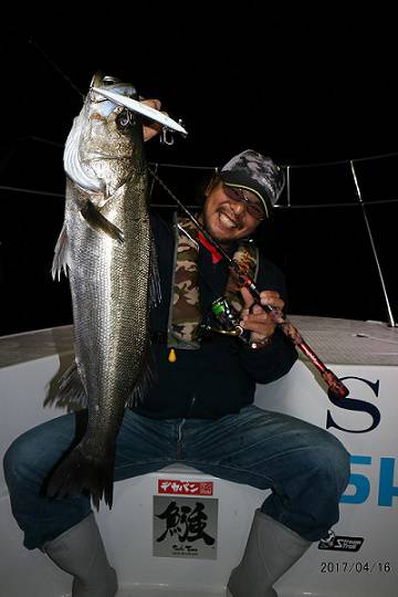 フルコンタクト 釣果