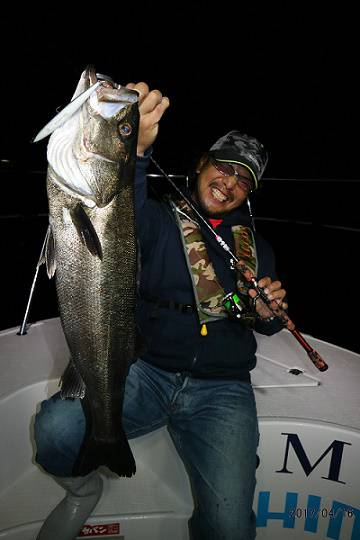 フルコンタクト 釣果