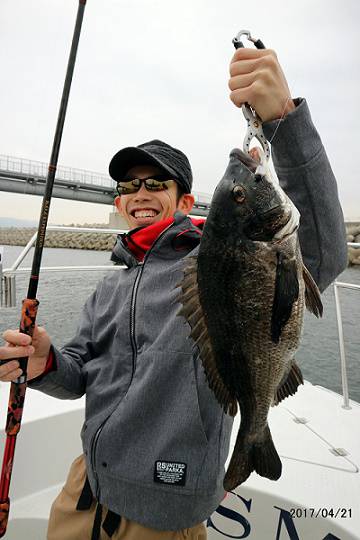 フルコンタクト 釣果