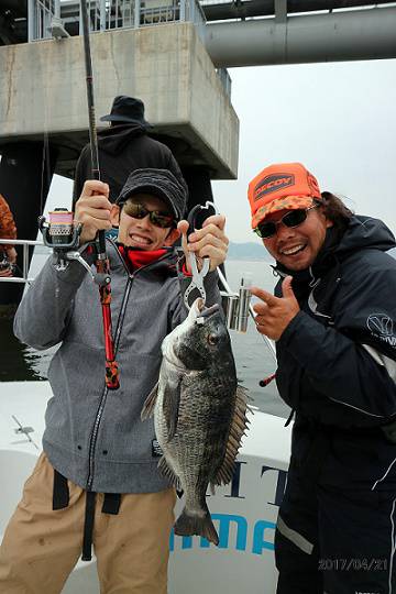 フルコンタクト 釣果