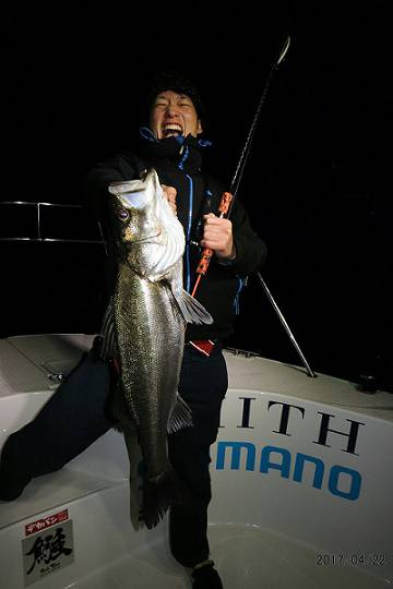 フルコンタクト 釣果