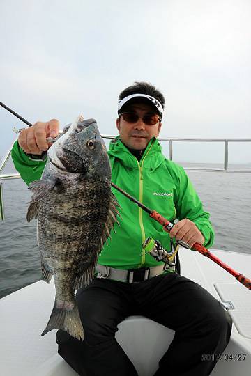 フルコンタクト 釣果