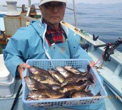 石川丸 釣果