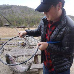 フィッシングレイクたかみや 釣果