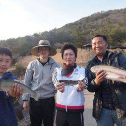 フィッシングレイクたかみや 釣果