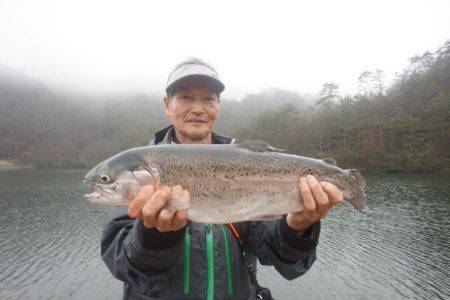 フィッシングレイクたかみや 釣果