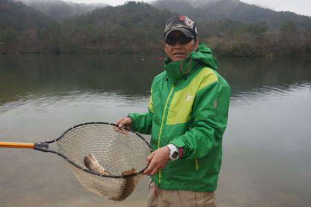 フィッシングレイクたかみや 釣果