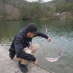 フィッシングレイクたかみや 釣果