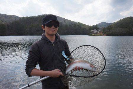 フィッシングレイクたかみや 釣果