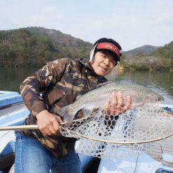 フィッシングレイクたかみや 釣果