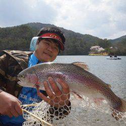 フィッシングレイクたかみや 釣果