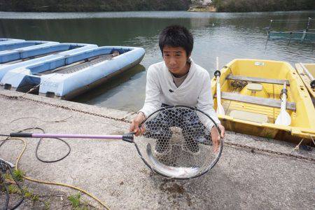 フィッシングレイクたかみや 釣果