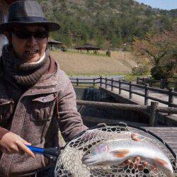 フィッシングレイクたかみや 釣果