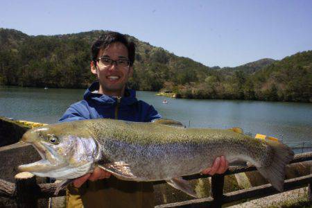 フィッシングレイクたかみや 釣果