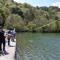 フィッシングレイクたかみや 釣果
