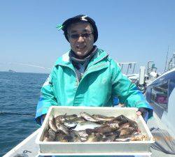 石川丸 釣果