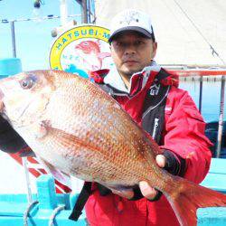 初栄丸 釣果