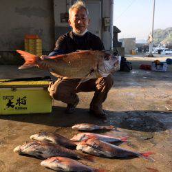 勇勝丸 釣果